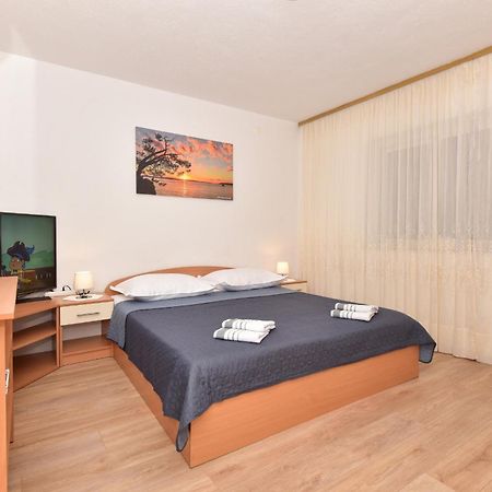 Apartments Vjeko Makarska Zewnętrze zdjęcie