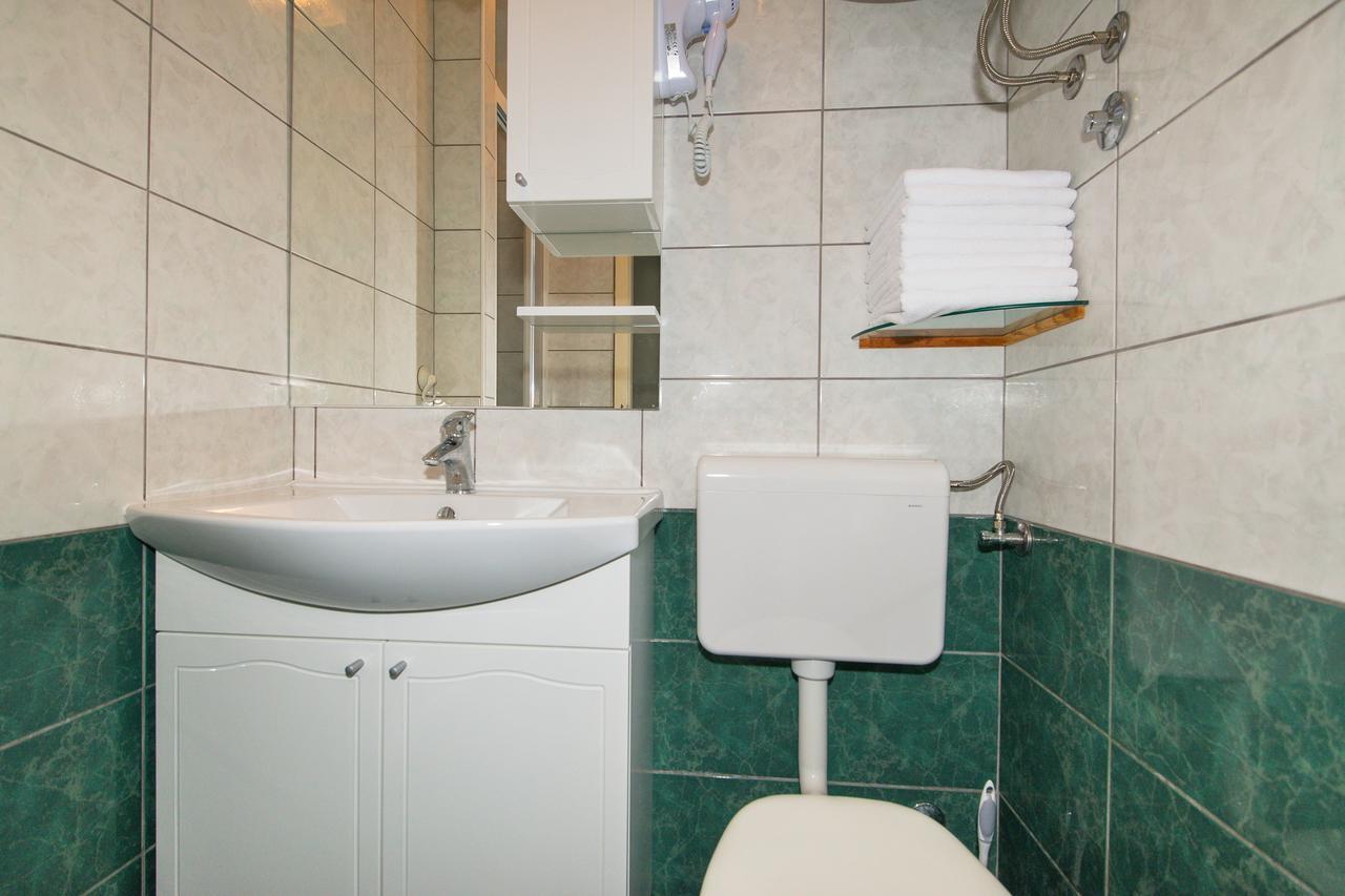 Apartments Vjeko Makarska Zewnętrze zdjęcie