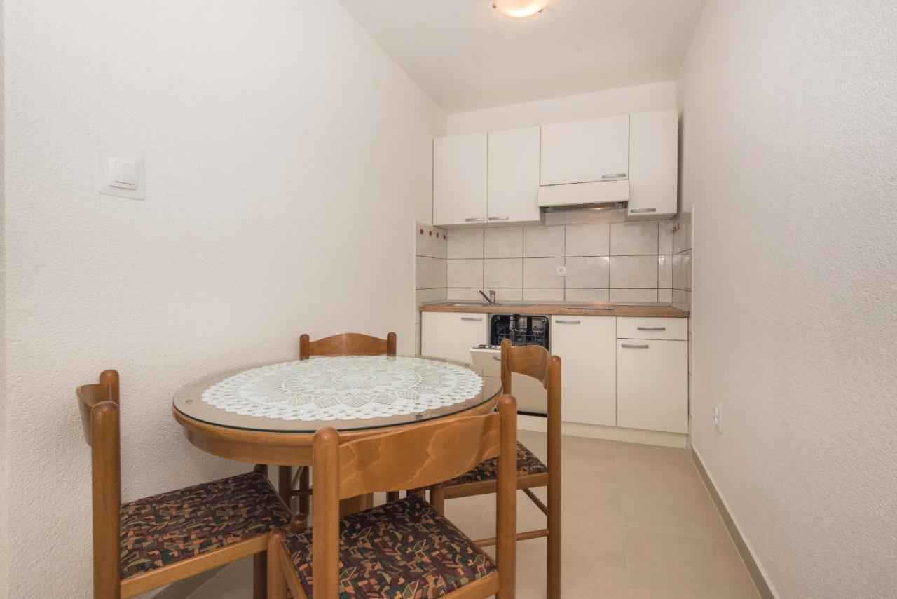 Apartments Vjeko Makarska Zewnętrze zdjęcie